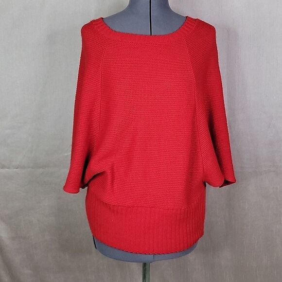 **NEW DIRECTIONS‎ Red Cape Sweater Medium - Picture 1 of 8